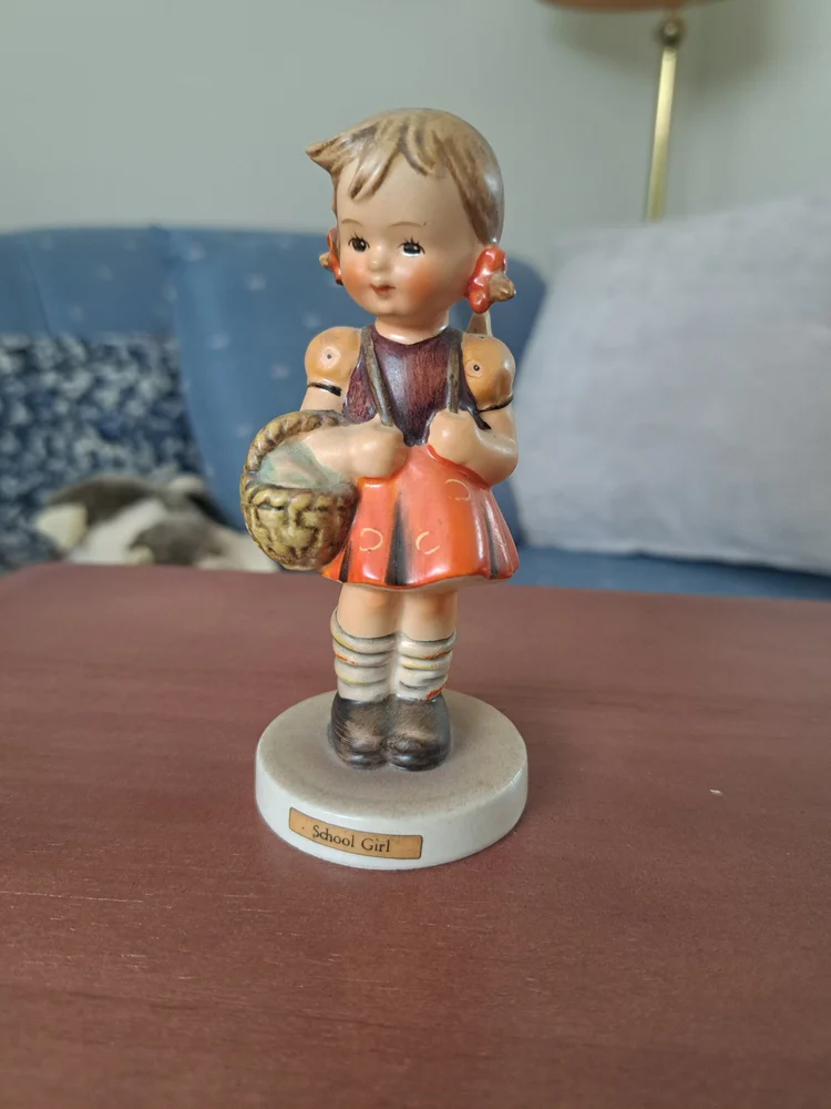Vintage Hummel School Girl, Vintage Hummel Figurine, Goebel Hummel Figure, Hummel 81 School Girl, Hummel School Girl Figurine