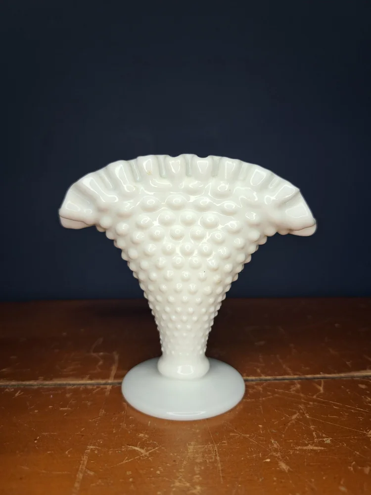 Vintage Fenton Hobnail Fan Vase, Vintage Fenton Milk Glass Hobnail Fan Shaped Vase, Small Milk Glass Ruffled Fan Bud Vase, White Glass Vase
