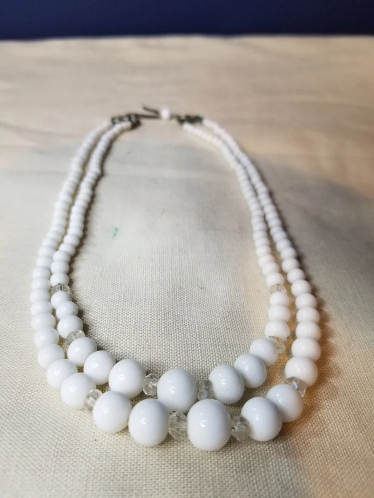 Beautiful Vintage Double Strand Graduated White Milk Glass Necklace - Art Deco - 1930s Style