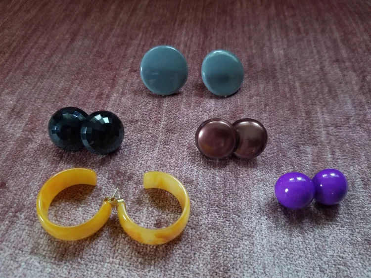 Lot of 5 Pairs Earrings from 1980s