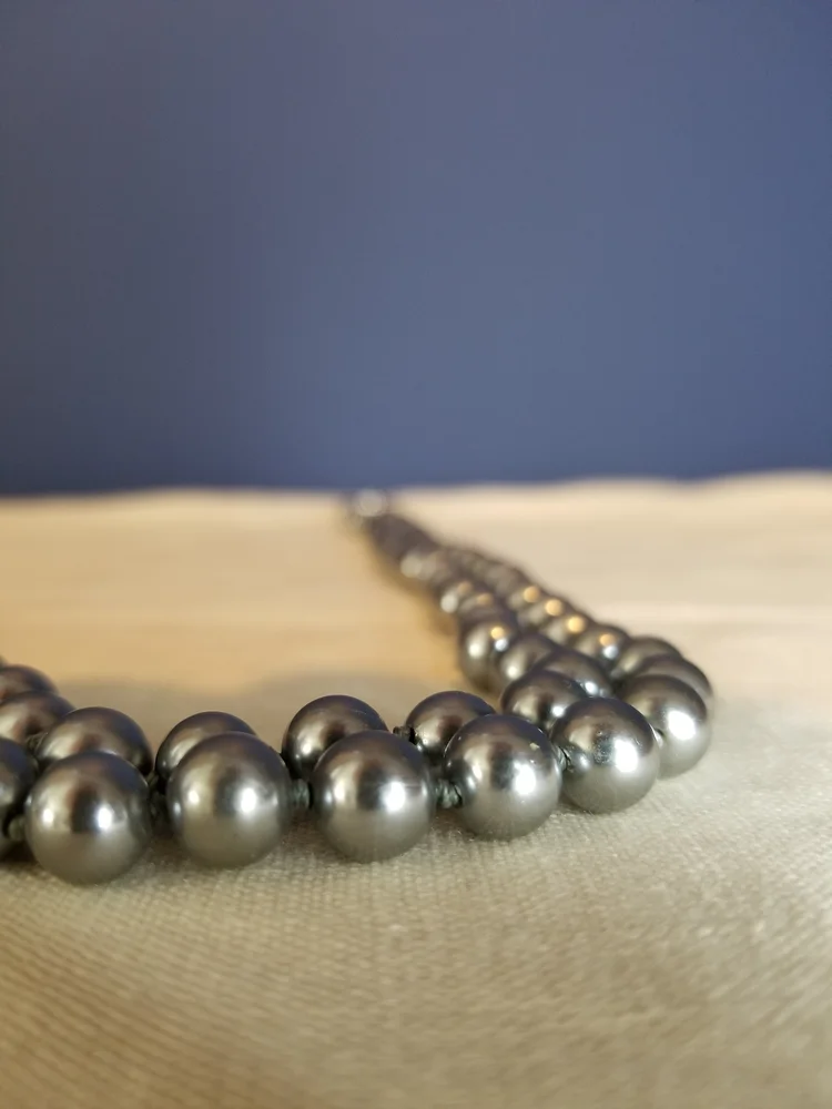 Gorgeous Vintage Hematite Single Strand Bead Necklace
