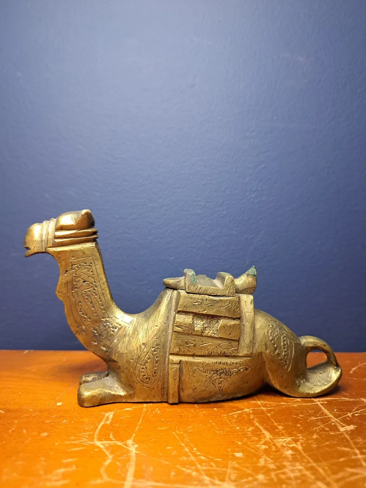 Vintage 1930s Solid Brass Inkwell, Vintage Camel Inkwell, Solid Brass Camel Inkwell with Etched Design