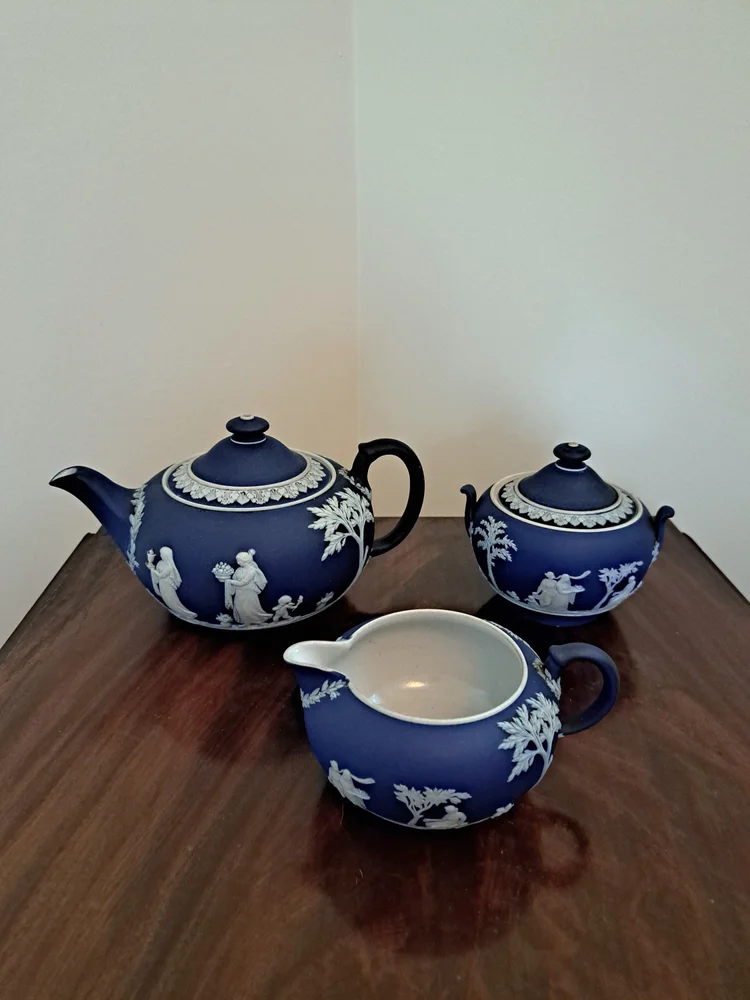 Beautiful Blue Jasperware Wedgwood Tea Set, Comes with Tea Pot, Creamer and Sugar Bowl with Lid, Vintage Wedgwood Cobalt Blue Jasperware Set